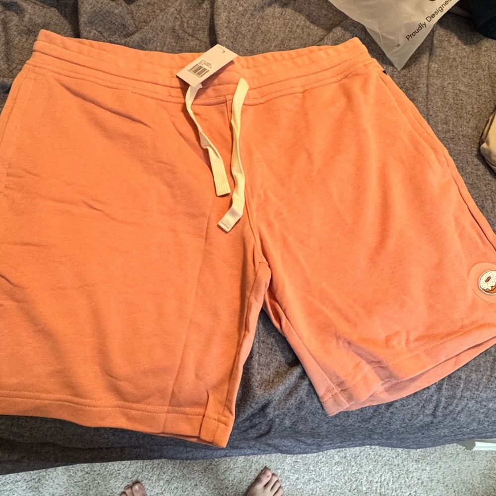 Men's Eubi Orange donut sweat shorts with glow in the dark donut size xl nwt